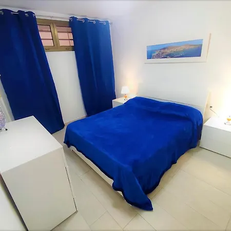 Apartamento Valdes Center Los Cristianos *